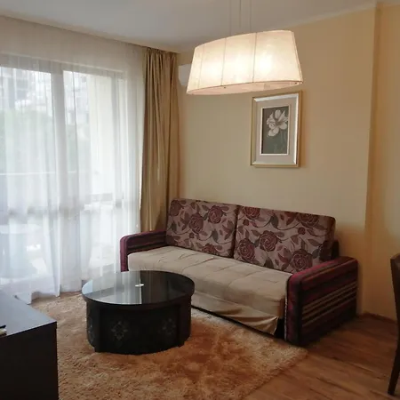 голдън лайн Hotel de apartamente 4*