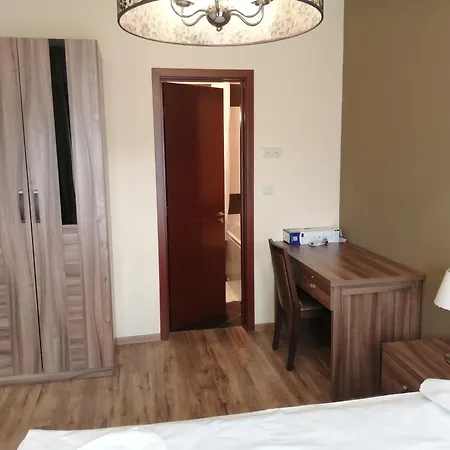 голдън лайн Hotel de apartamente