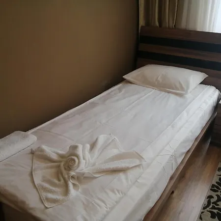 Hotel de apartamente голдън лайн 4*