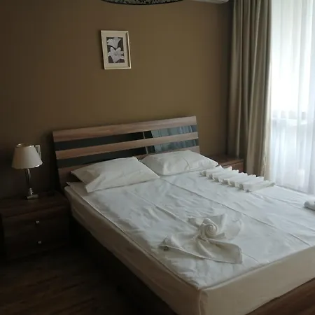 Hotel de apartamente голдън лайн Nisipurile de Aur
